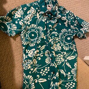 Kahala Hawaiian shirt. Size 14-16.